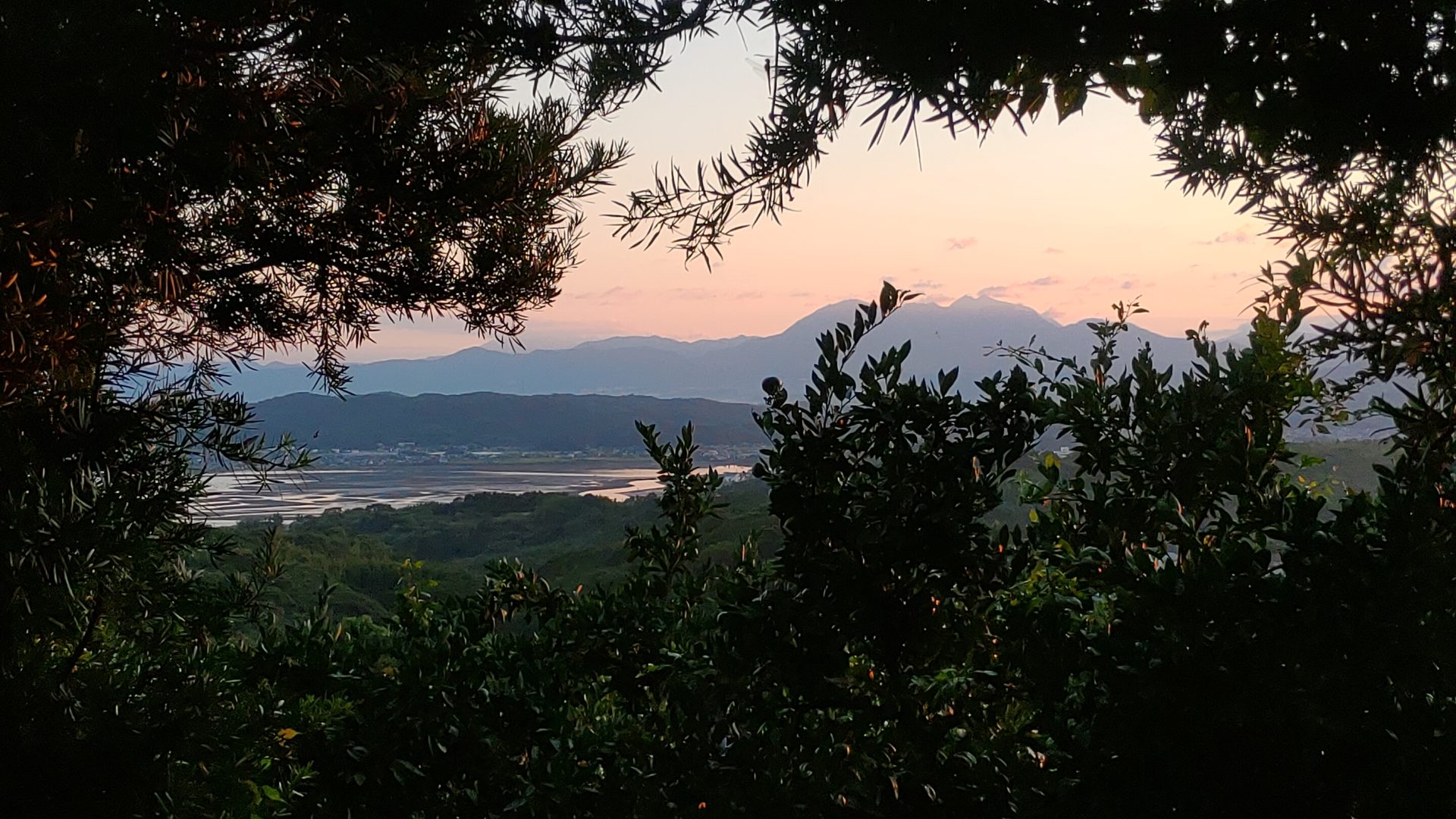 杵築（きつき）、国東（くにさき）に移住する目的、暮らし方、神コスパの単身者用賃貸物件の活用法。